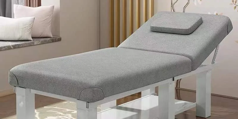 Curved lash bed for lash extension studios